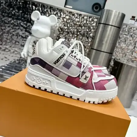 Louis Vuitton Chunky Sneakers [4 styles]