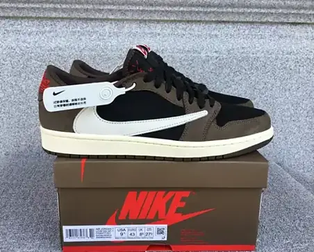 Nike Air Jordan 1 Sneakers